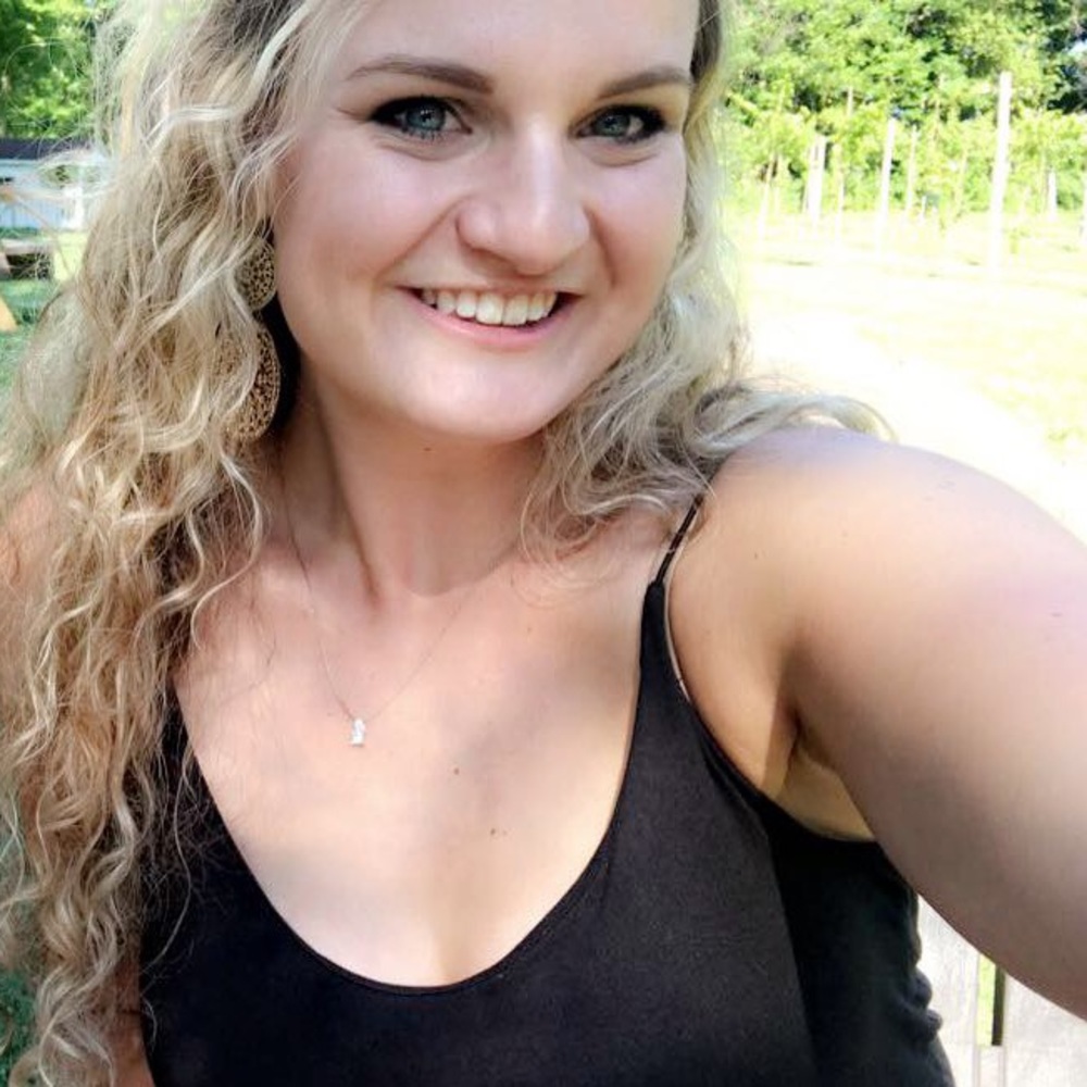 Meet your Posher, Ally